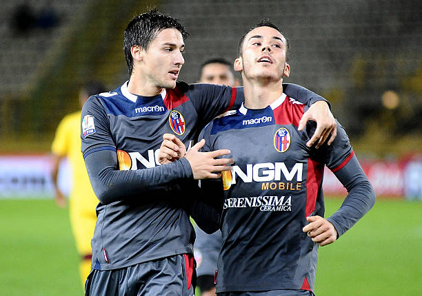 通过类似策 通过类似策