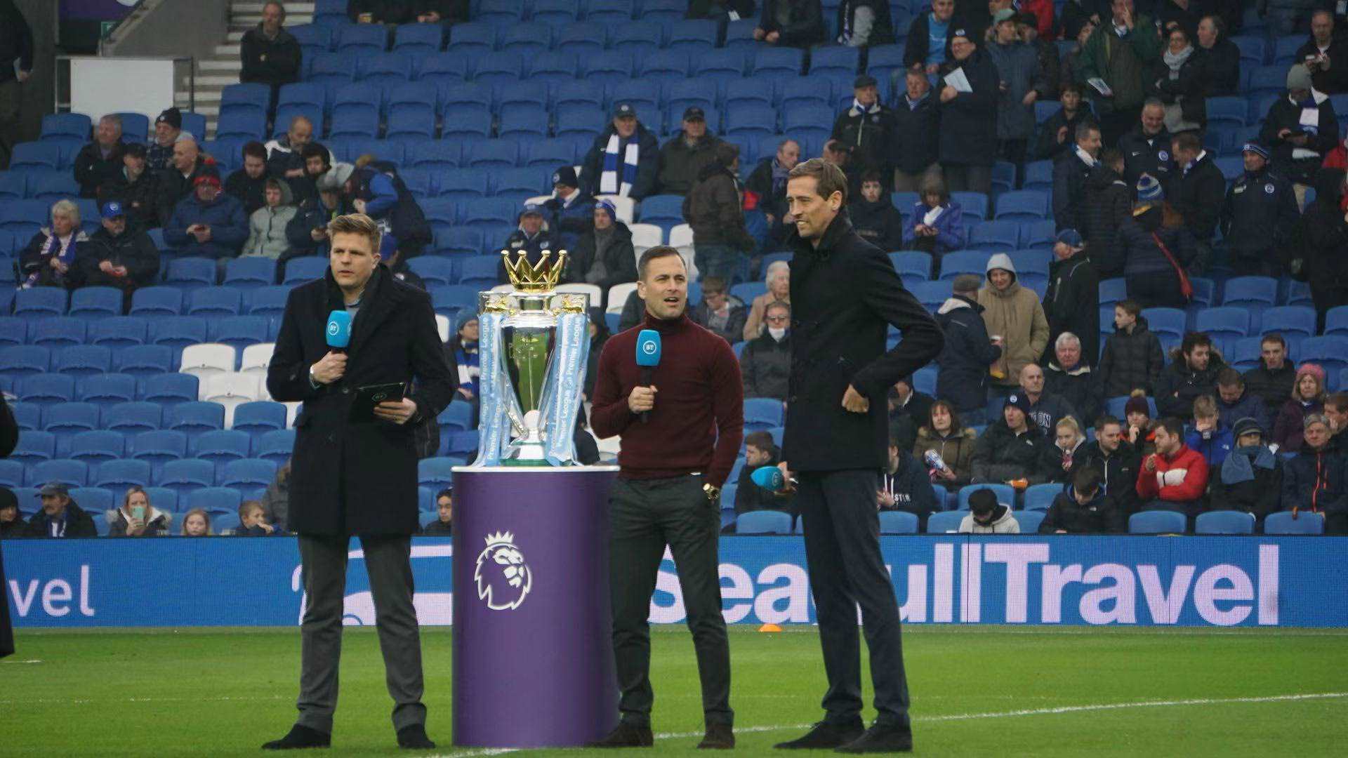 前者强调瞬 前者强调瞬